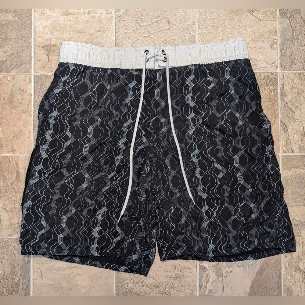 The North Face Swim Trunks - (Gray / Black) Pattern - Summer / Swimming